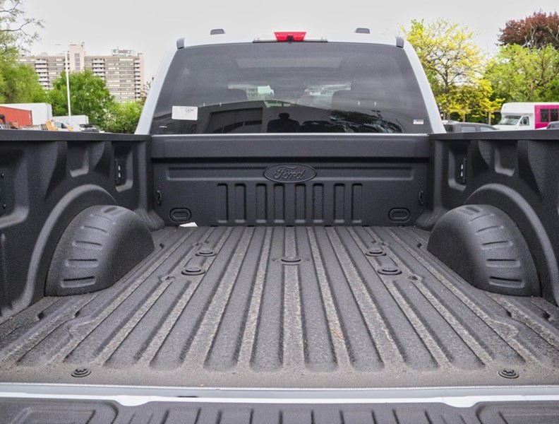 2026 Ford F-250 XLT | 4X4 | 6.7L | Prem Pkg | Roof | 5Th Whl
