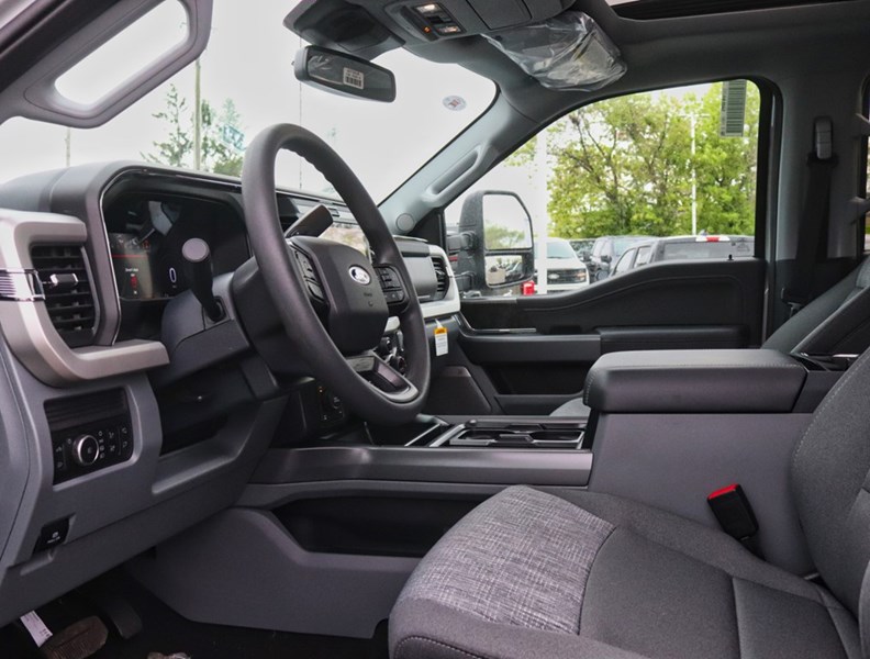 2026 Ford F-250 XLT | 4X4 | 6.7L | Prem Pkg | Roof | 5Th Whl