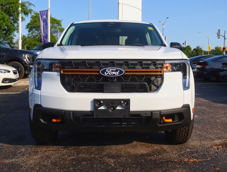 2026 Ford Maverick Tremor | AWD | 2.0L | Roof | Pwr Sld R Wnd