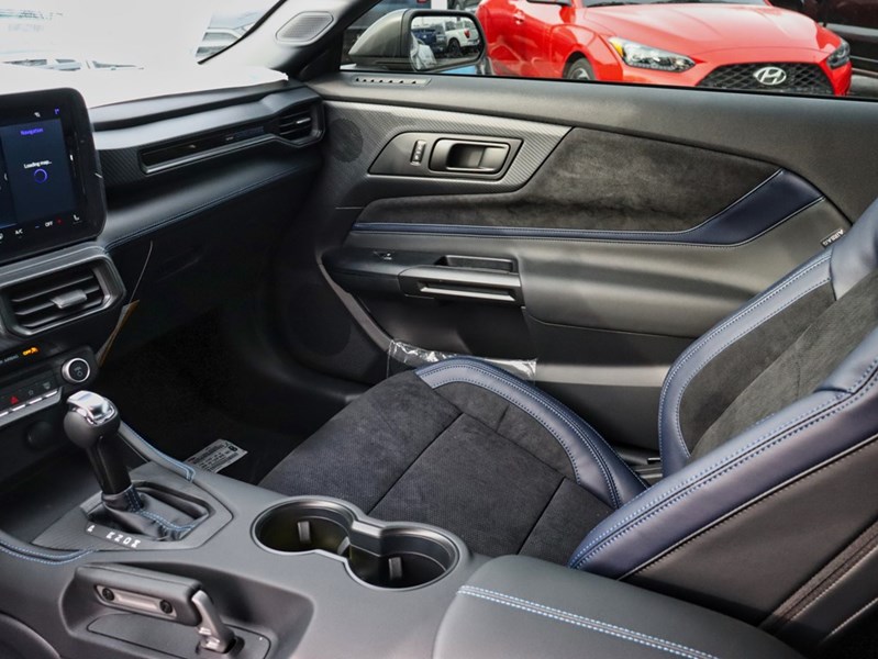 2026 Ford Mustang Dark Horse | 5.0L | 700A | Dh Appearance Pkg