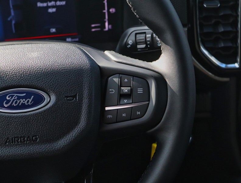 2026 Ford Ranger XLT | 4X4 | 2.3L | 300A | Runn Brds | Tow Pkg