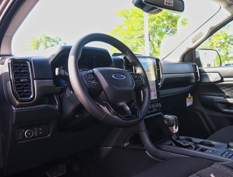 2026 Ford Ranger XLT | 4X4 | 2.3L | 300A | Runn Brds | Tow Pkg