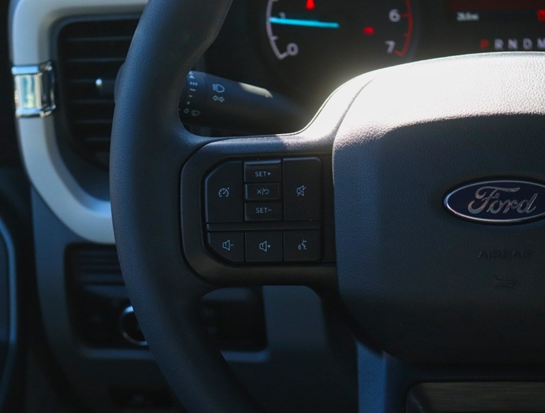 2027 Ford Super Duty F-250 Srw XLT | 4X4 | 7.3L | Rn Brds | Spray In | Sn Plw Prp