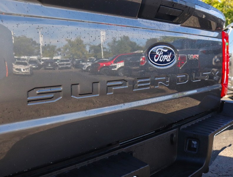 2027 Ford Super Duty F-250 Srw XLT | 4X4 | 7.3L | Rn Brds | Spray In | Sn Plw Prp