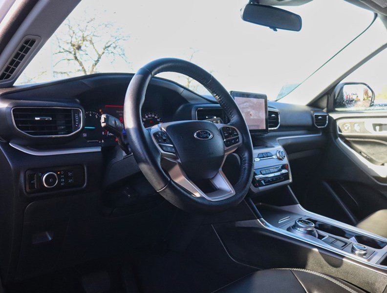 2023 Ford Explorer XLT | 4WD | Htd Str Whl | Nav | Adptv Cruise |Blis