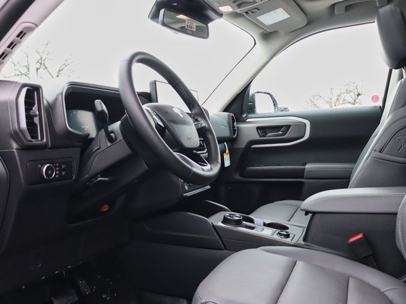 2026 Ford Bronco Sport Badlands | 4X4 | 2.0L | Roof | Tech Pkg | Crgo Mgm