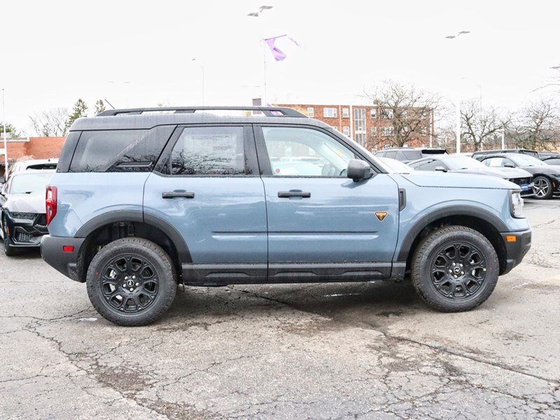2026 Ford Bronco Sport Badlands | 4X4 | 2.0L | Tech | Roof | Crgo Mgm