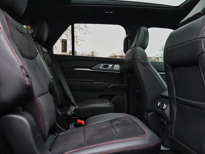 2026 Ford Explorer ST | 4WD | Roof | 360 | Adptv Cruise | B&O | 21S