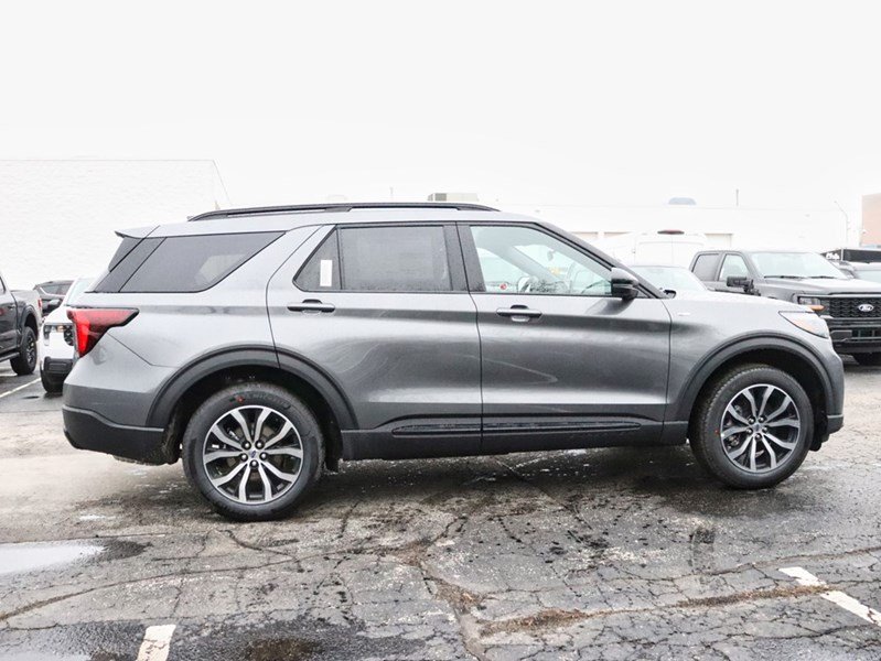 2026 Ford Explorer St-Line | 4WD | Bluecruise