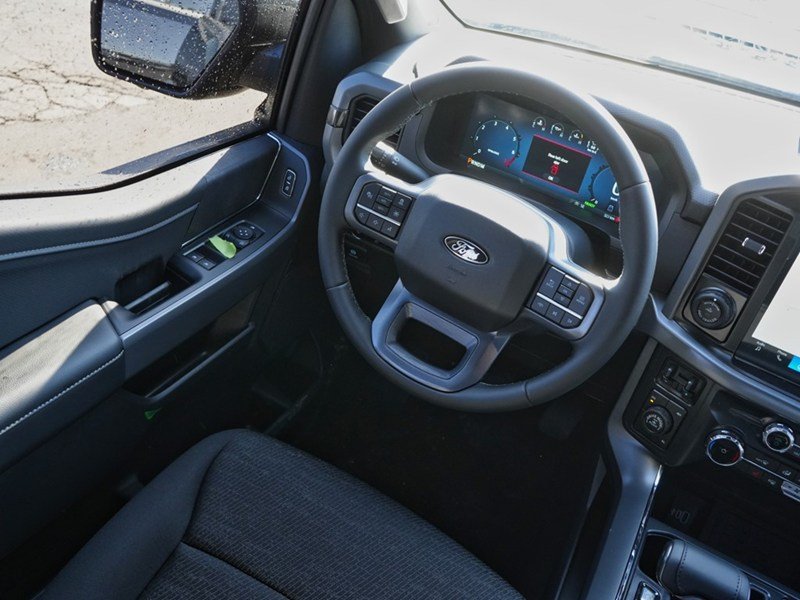 2026 Ford F-150 XLT | 4X4 | Hybrid | 302A | Blk Pk | Fx4 | Bed Utl