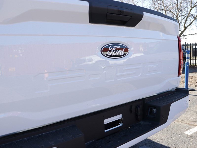 2026 Ford F-150 XLT | 4X4 | 3.5L | 301A | 157 | Blk Pk | Tow/Haul