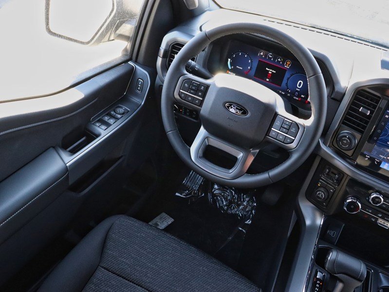 2026 Ford F-150 XLT | 4X4 | 3.5L | 302A | Blk Pk Pls | Bed Utl