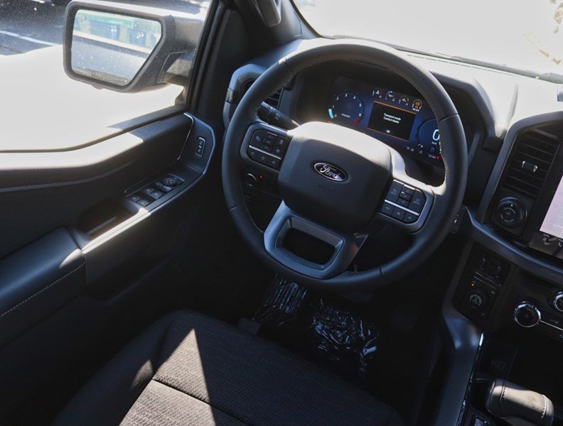2026 Ford F-150 XLT | 4X4 | 3.5L | 302A | 157 |Blk Pk Pls |Bed Utl