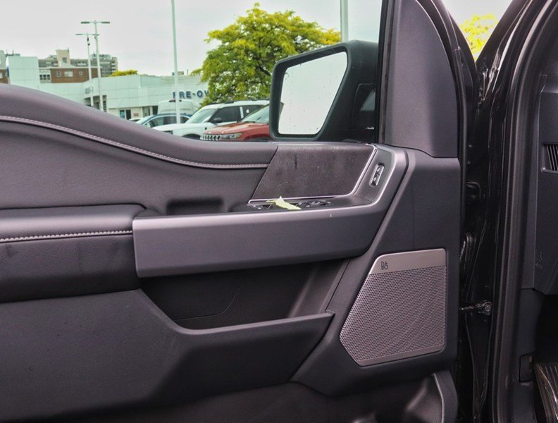 2026 Ford F-150 XLT | 4X4 | 3.5L | 303A | Blk Pk Pls | Tonneau