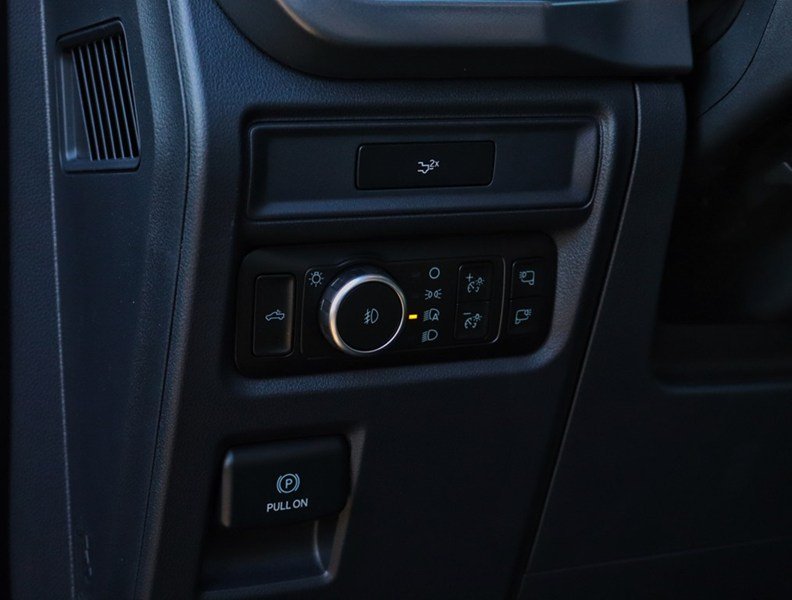 2026 Ford F-150 XLT | 4X4 | 5.0L | 302A | Blk Pk Pls | Bed Utl