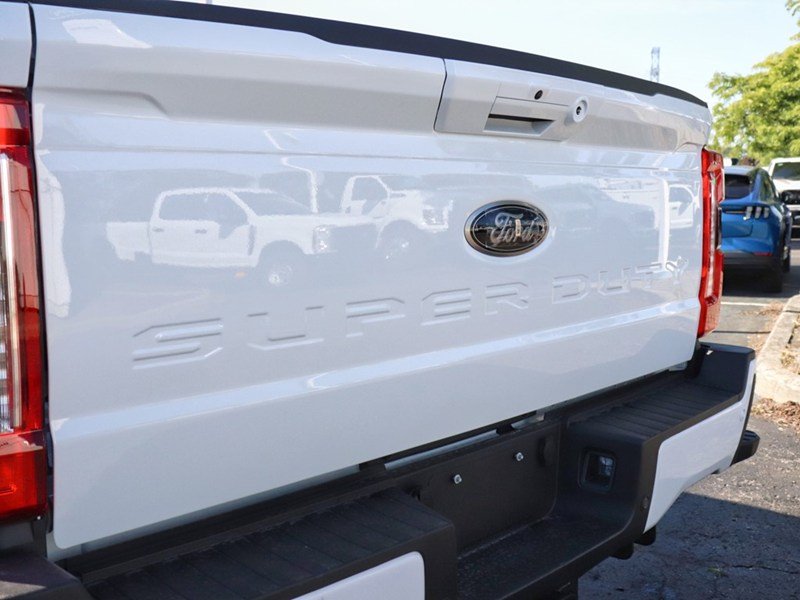 2026 Ford Super Duty F-250 Srw Lariat | 4X4 | 6.7L | Blk Pkg | Roof | Propwr 2Kw