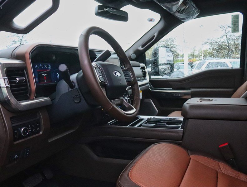 2026 Ford F-250 King Ranch | 4X4 | 6.7L | Roof | Fx4 | Max Recline