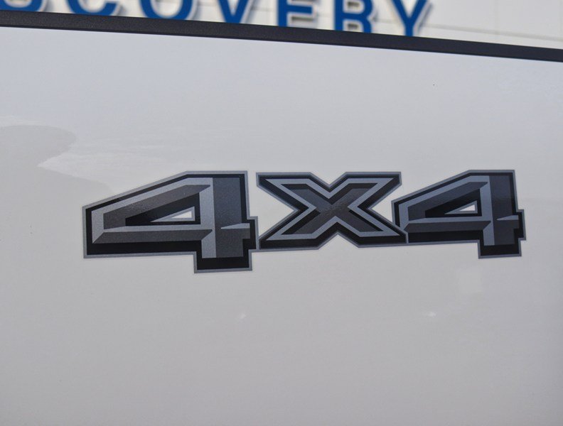 2026 Ford Super Duty F-250 Srw XLT | 4X4 | 6.8L | Prem Pkg | Blk Pkg | Console