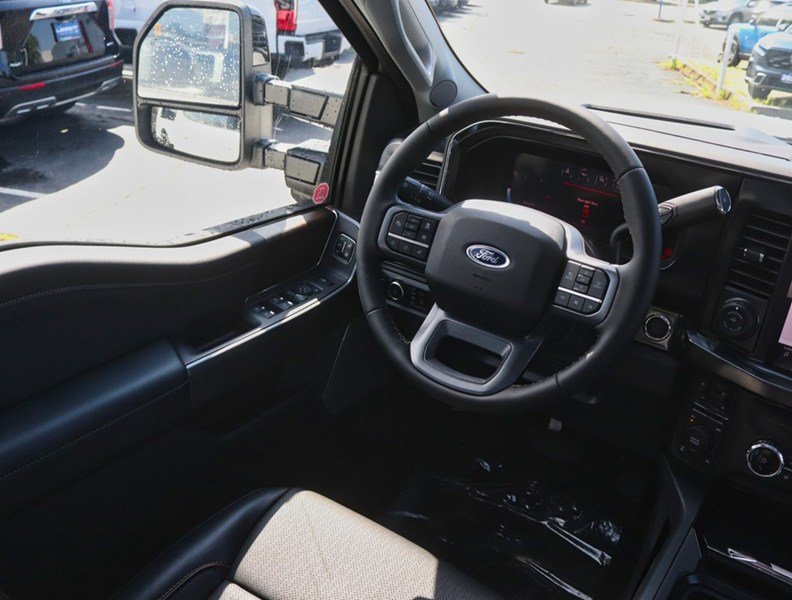 2026 Ford Super Duty F-250 Srw XLT |4X4 |6.7L |Blk Pkg |Roof |Ult Pkg|Prem Pkg