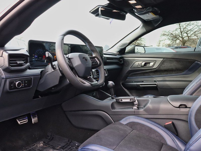 2026 Ford Mustang Dark Horse | 5.0L | 700A | Dh Appearance Pkg