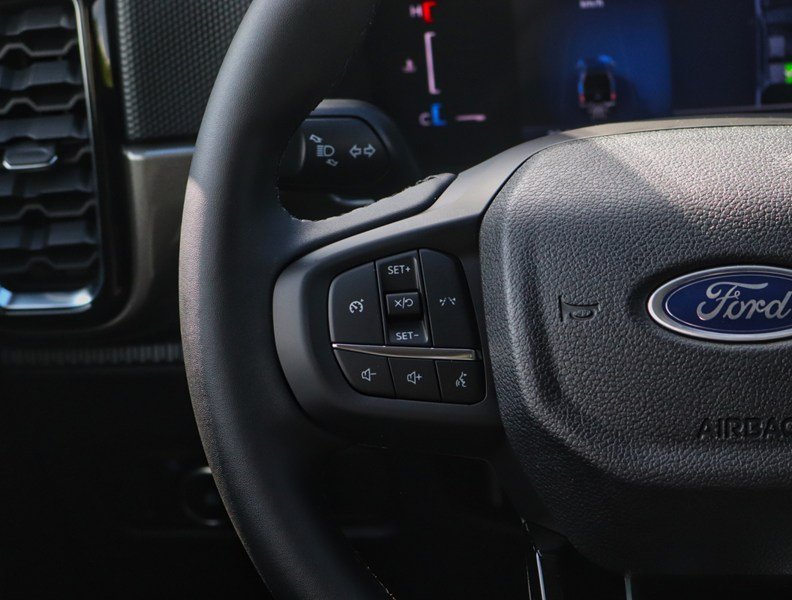 2026 Ford Ranger XLT | 4X4 | 2.3L | 300A | Runn Brds | Tow Pkg