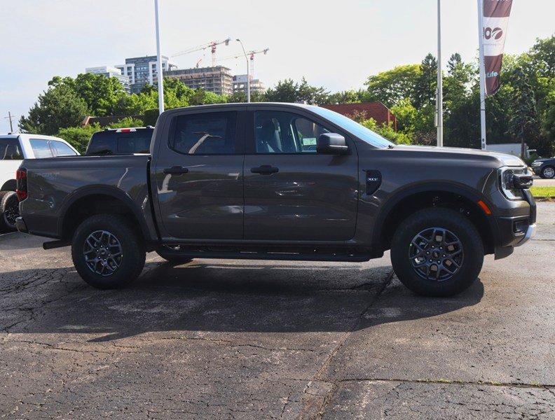2026 Ford Ranger XLT | 4X4 | 2.3L | 300A | Runn Brds | Tow Pkg