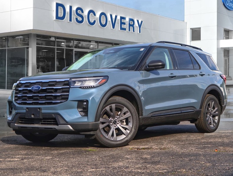 2026 Ford Explorer Active W/200A Pkg 4WD