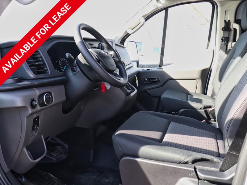 2025 FORD TRANSIT-250 CARGO T-250 130