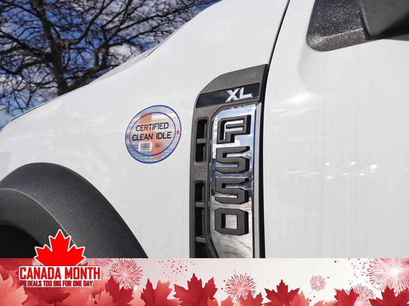 2024 FORD SUPER DUTY F-550 DRW XL 4WD Crew Cab 179