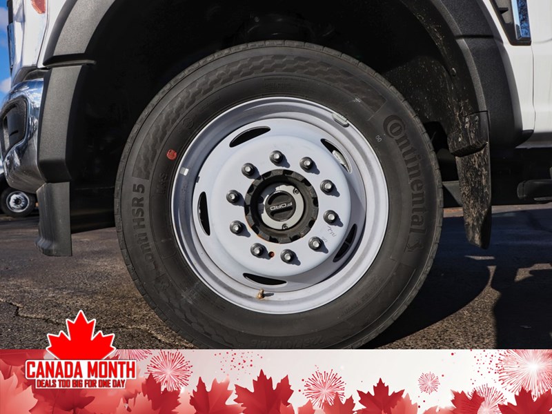 2024 FORD SUPER DUTY F-550 DRW XL 4WD Crew Cab 179