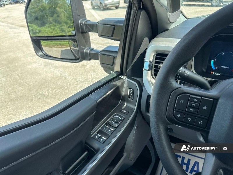 2026 Ford Super Duty F-250 Srw XLT 4WD Crew Cab 6.75' Box