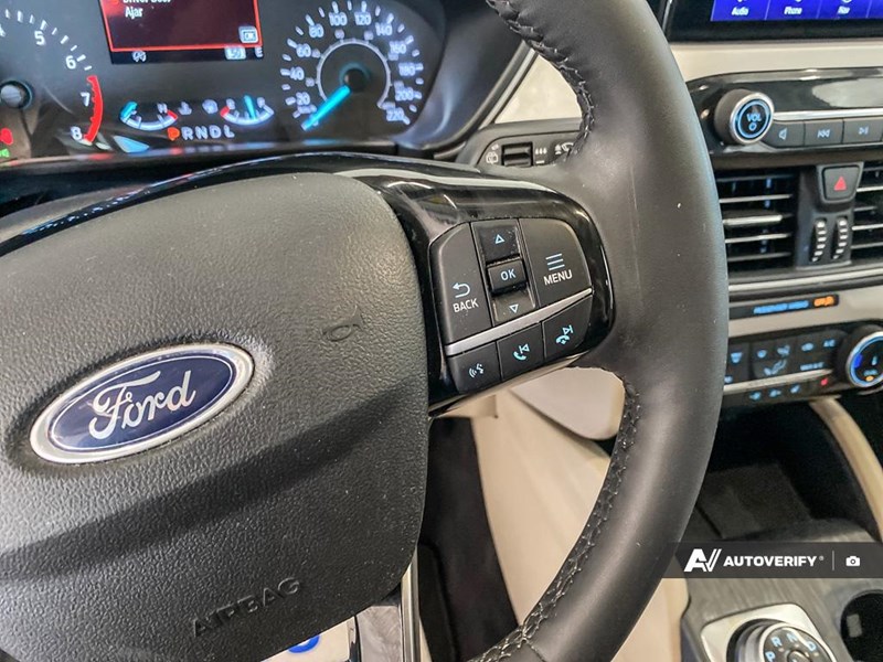 2022 Ford Escape Sel AWD