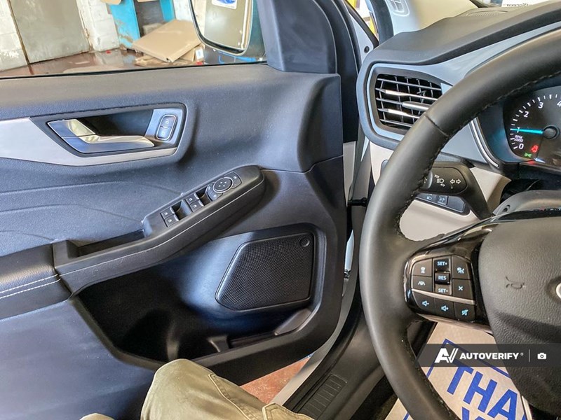 2022 Ford Escape Sel AWD