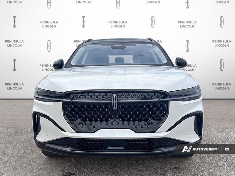 2026 Lincoln Nautilus Reserve AWD