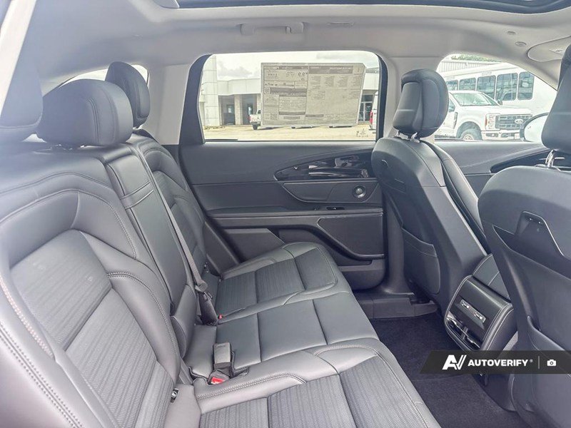 2026 Lincoln Nautilus Reserve AWD