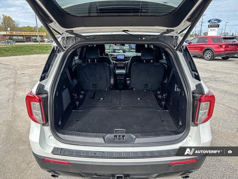 2023 Ford Explorer St-Line 4WD