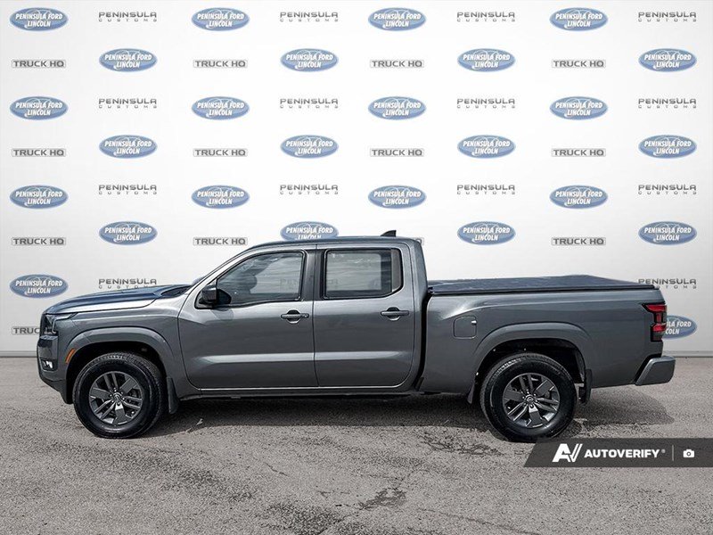 2025 Nissan Frontier Crew Cab 4X4 Long Bed SV