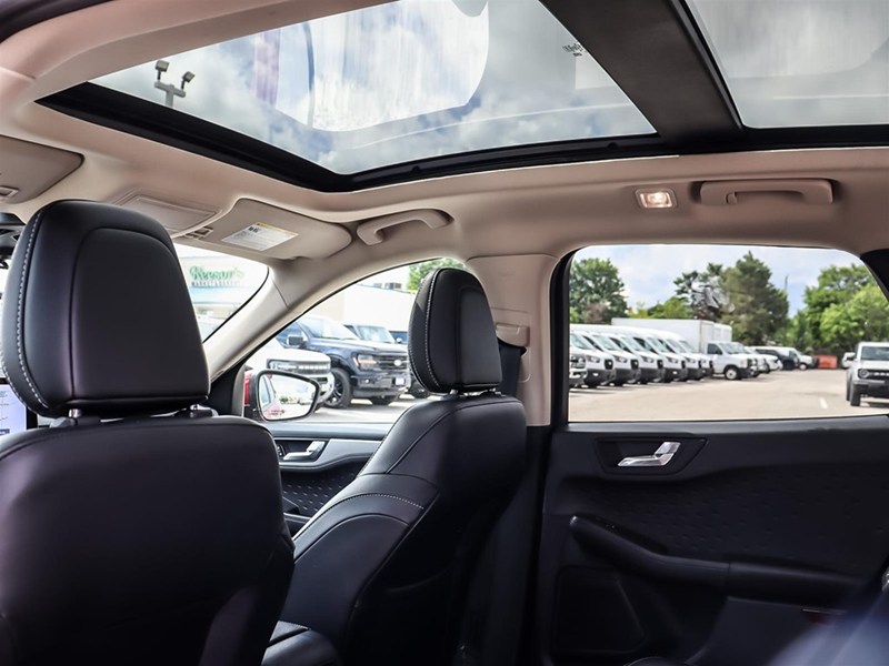 2020 Ford Escape Sel AWD