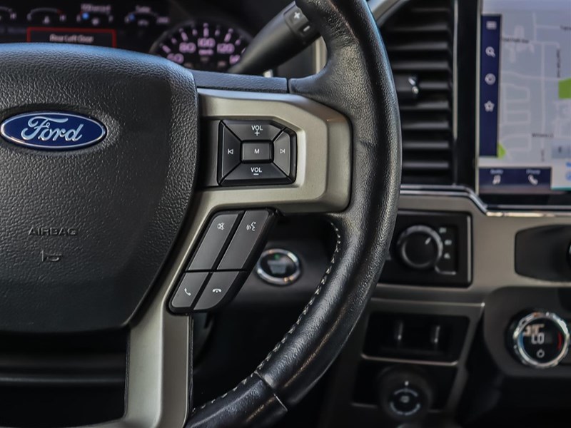 2022 Ford F-250 Lariat 4WD Crew Cab 6.75' Box