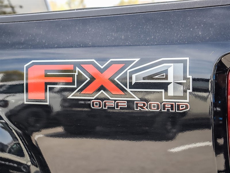 2022 Ford F-250 Lariat 4WD Crew Cab 6.75' Box