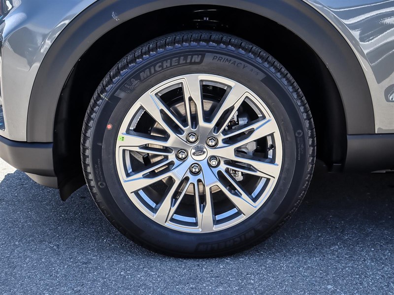 2026 Ford Explorer Active W/200A Pkg 4WD