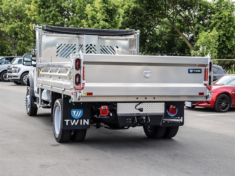 2026 Ford Super Duty F-550 Drw XL 4WD Reg Cab 145