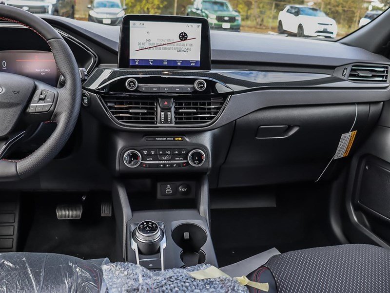 2026 Ford Escape St-Line AWD