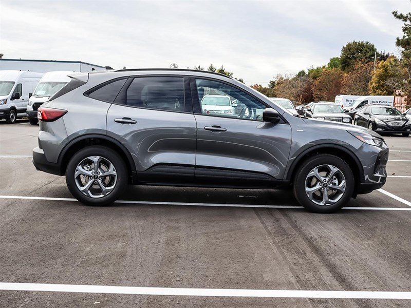 2026 Ford Escape St-Line AWD