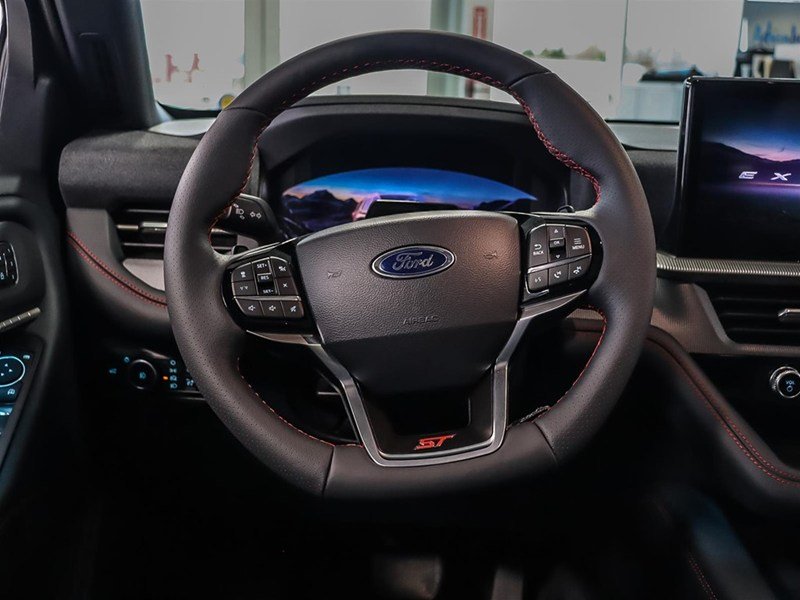 2026 Ford Explorer ST 4WD