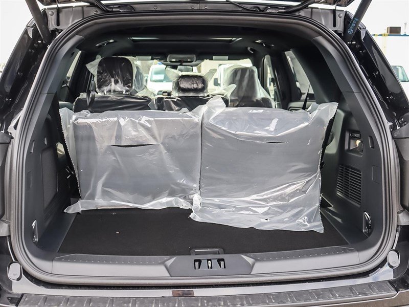 2026 Ford Explorer Platinum 4WD