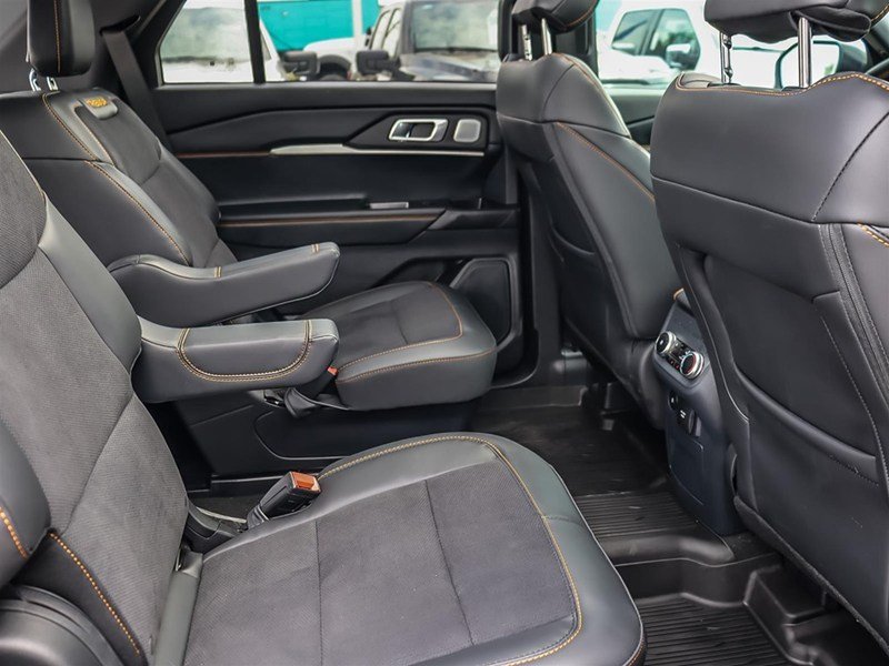 2026 Ford Explorer Tremor 4WD