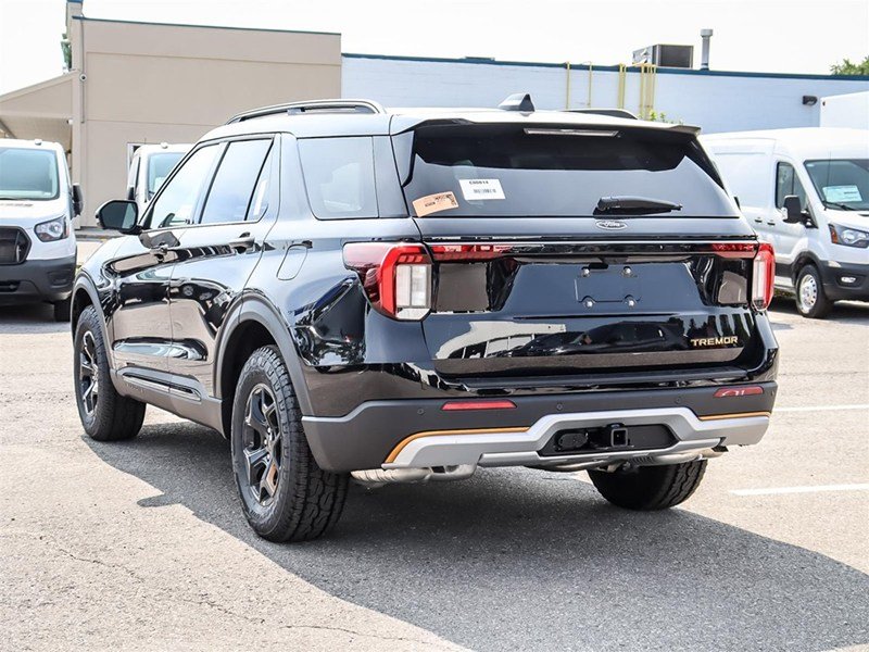 2026 Ford Explorer Tremor 4WD