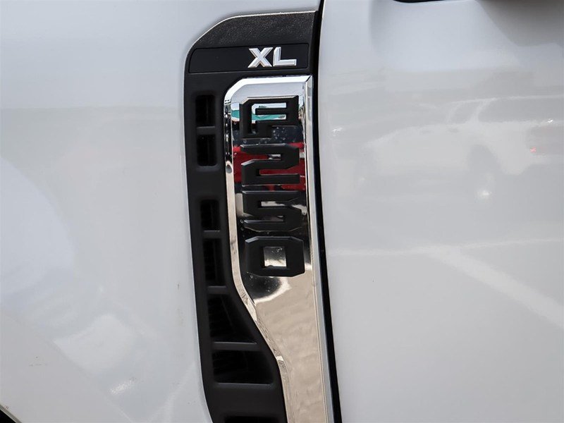 2026 Ford Super Duty F-250 Srw XL 4WD Reg Cab 8' Box