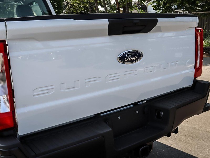 2026 Ford Super Duty F-250 Srw XL 4WD Reg Cab 8' Box
